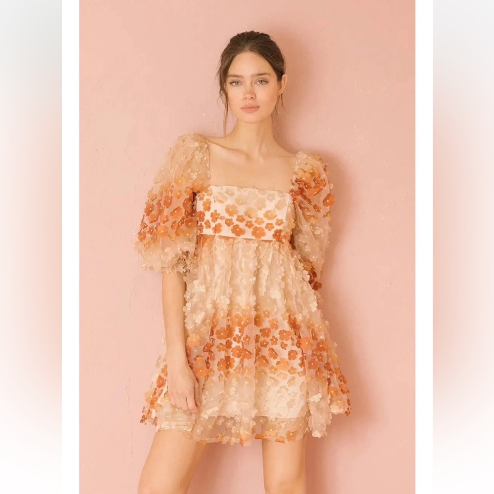 Storia Ombre Tie-dye Daisy Applique Baby Doll Dress floral Tan Brown boho Medium